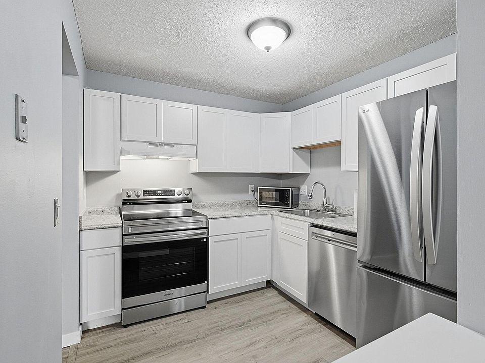 1st image of 1871 Silver Bell Rd APT 107