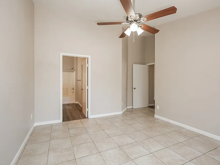 913 Baritone Way — Photo 10