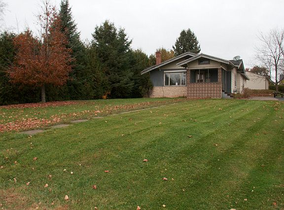 4th image of 1208 Crystal Ave