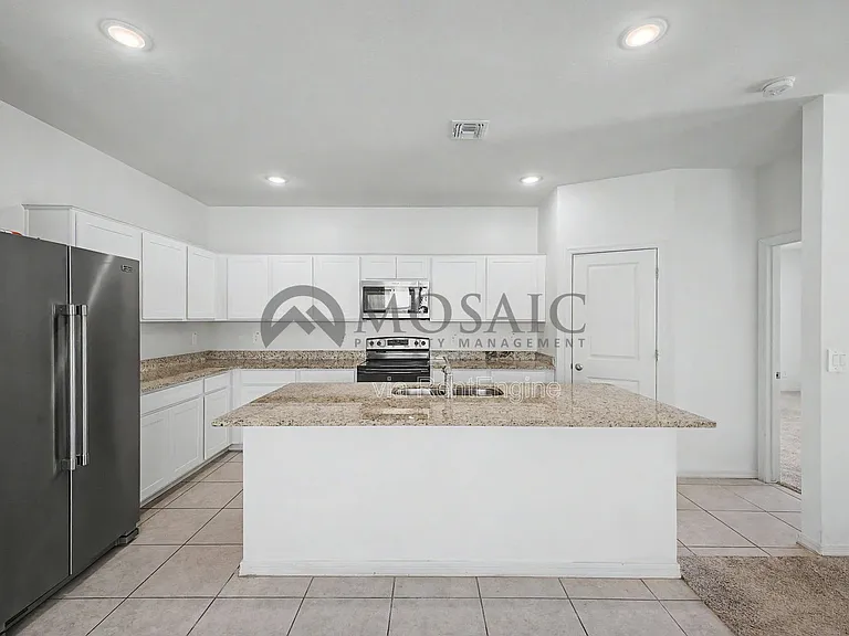 9553 W Agora Ln — Photo 9