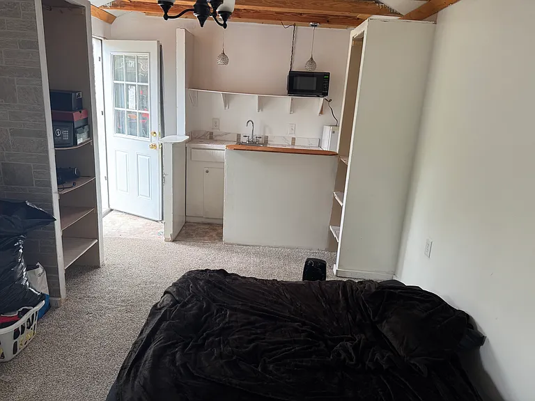 3025 S Lee Way #3 — Photo 2