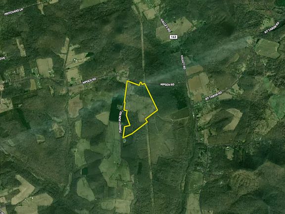 2nd image of 2229 Turkey Run Rd