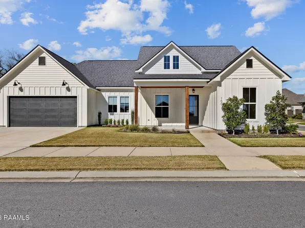 100 Sonora Ln, Lafayette, LA 70507