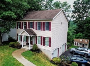 2604 Arbor Bluff Dr, Huntingdon, PA 16652