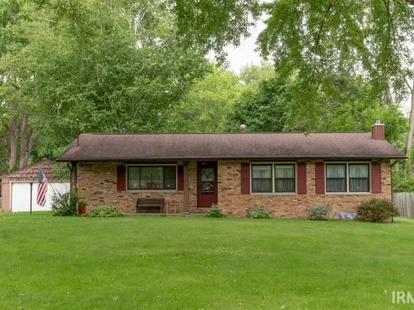 51315 Helmen Ave, South Bend, IN 46637