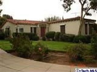 1566 Ridgeway Dr, Glendale, CA 91202