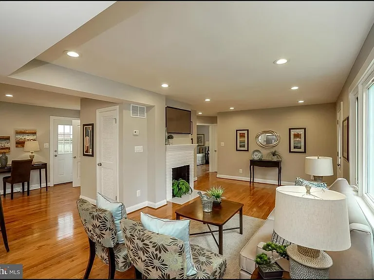 3157 Holloway Rd — Photo 2