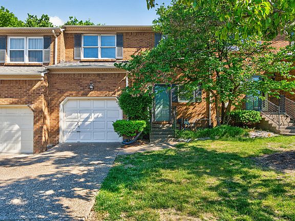 2nd image of 3413 Springlake Dr