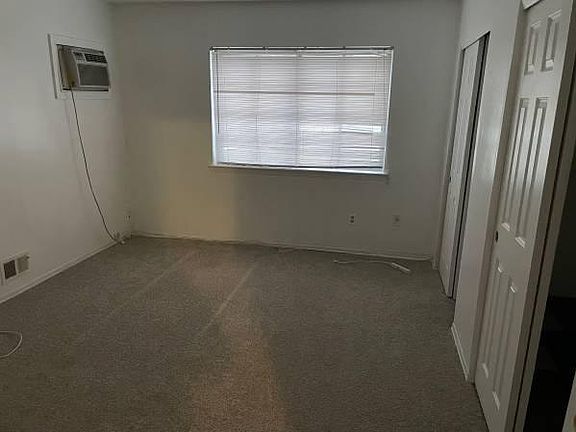 3rd image of 28 Jasper St