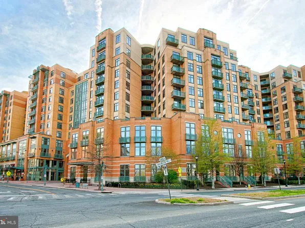 2720 S Arlington Mill Dr Unit 611, Arlington, VA 22206