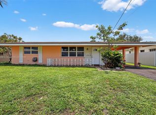 7740 NW 15th Ct, Pembroke Pines, FL 33024