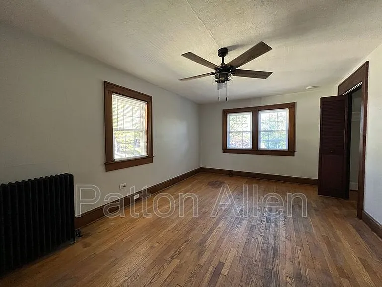 24 Majestic Ave #4 — Photo 5