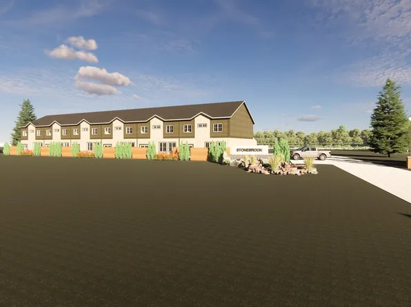 216 Stonebrook Ct, Clear Lake, IA 50428