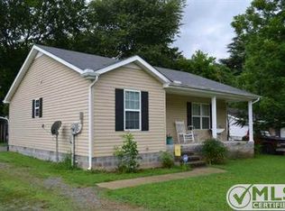 111 Lillian St, McMinnville, TN 37110