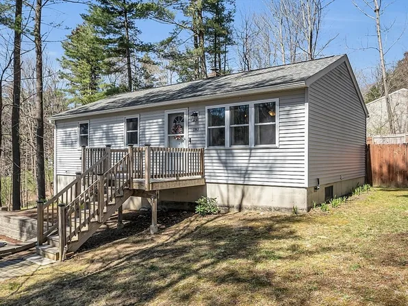 181 Dyer St, Gardner, MA 01440