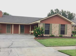 107 Stable Creek Dr, Lafayette, LA 70506