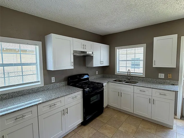 111 Inlane St — Photo 20