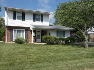1114 Frayne Dr, New Carlisle, OH