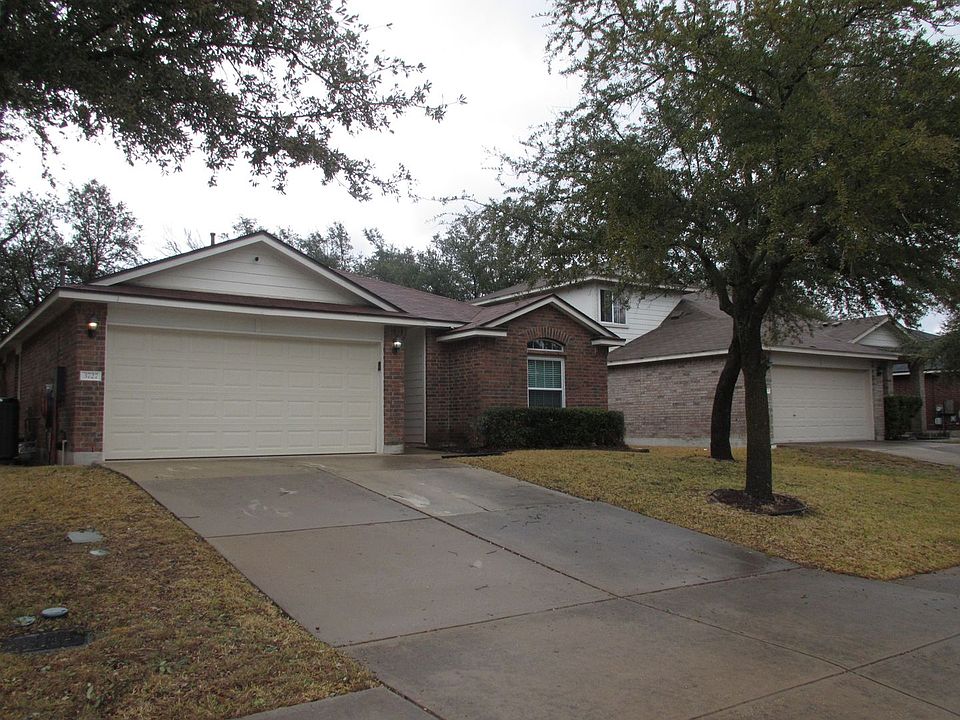1st image of 3727 Castle Rock Dr