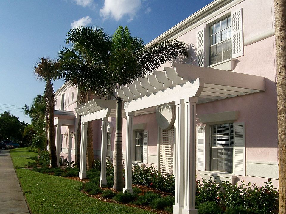 1st image of 3873 Pompano Dr SE APT A