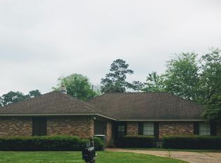 1070 Norwood Dr, Beaumont, TX 77706