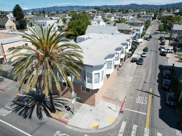 International Blvd, Oakland, CA 94606