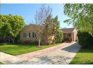 13946 Hartsook St, Sherman Oaks, CA 91423