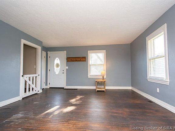 3rd image of 14635 Greene St NE
