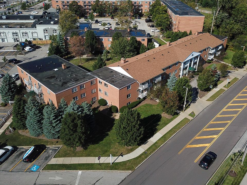 Executive Club 3434 E Brainard Rd Woodmere OH Zillow