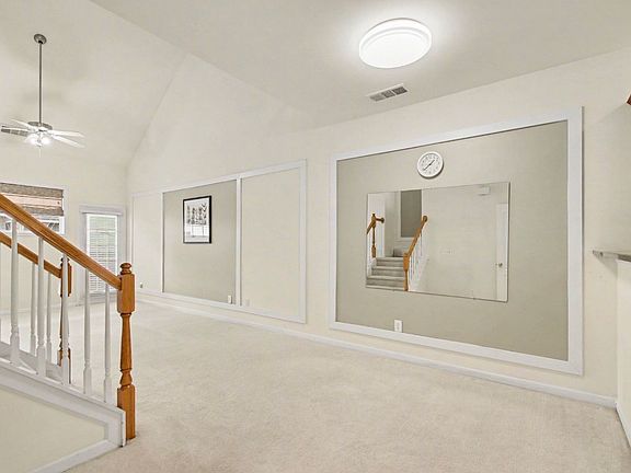 5th image of 2367 Suwanee Pointe Dr #2367