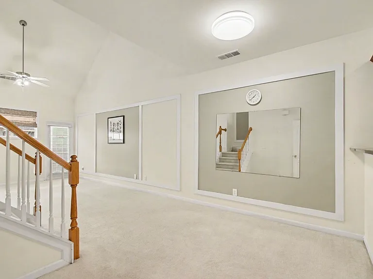 2367 Suwanee Pointe Dr #2367 — Photo 5