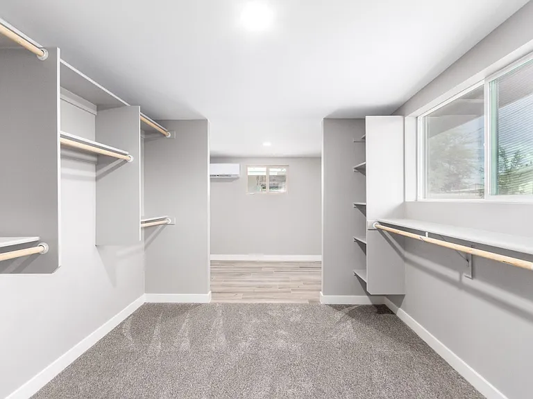 507 E Wesleyan Dr — Photo 16