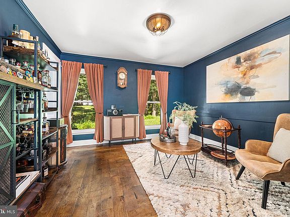 2nd image of 13015 Caton Pl