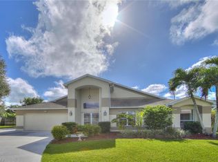9091 Silver Palm Ct, Fort Myers, FL 33919