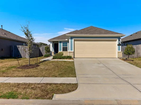 1200 Cavalry Junction Dr, Alvin, TX 77511