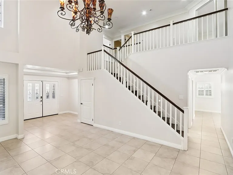 7659 Coldwater Canyon Ct — Photo 5
