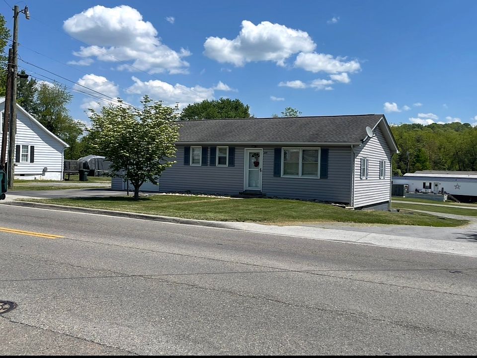 1st image of 205 Old Airport Rd
