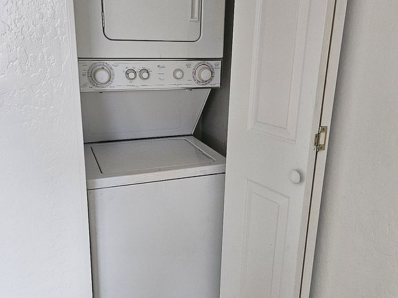 5th image of 7553 N 21st Ave APT 3