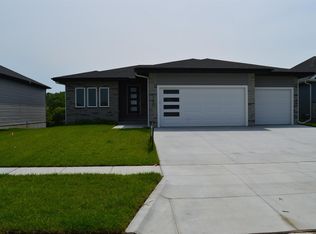 7200 N 50th St, Lincoln, NE 68514
