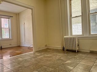 45-41 47th St #1F, Woodside, NY 11377