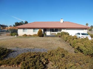 15898 Minnetonka Ave, Victorville, CA 92395