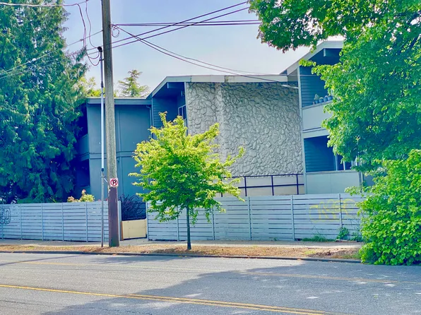 6511 Rainier Ave S APT 201, Seattle, WA 98118