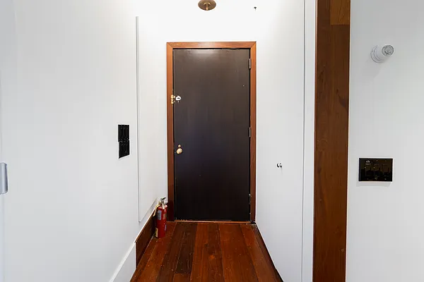 Rented by Finest Furnished LLC | media 9