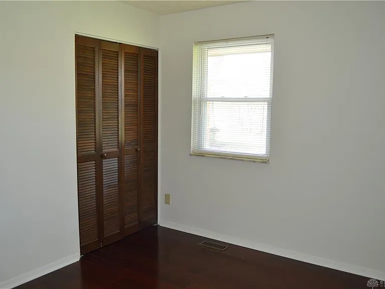 1280 Kentshire Dr — Photo 28
