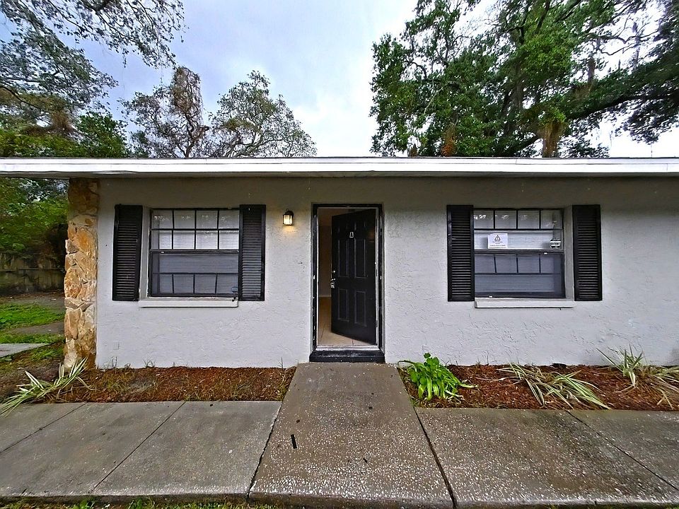 1st image of 921 E Poinsettia Ave #A