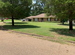631 Morning Glory Ct, Jackson, MS 39206