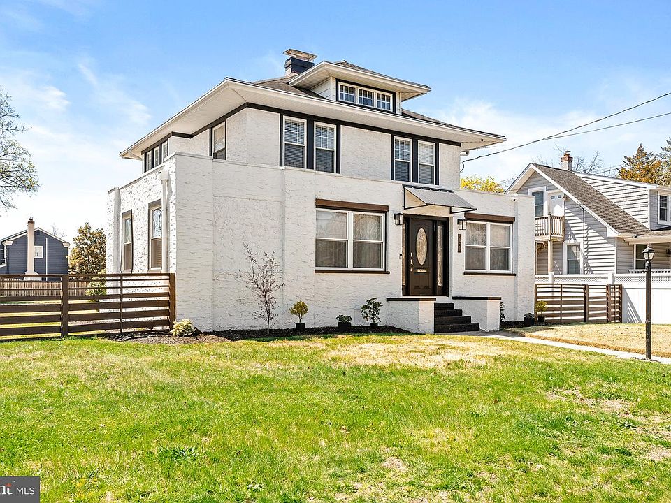 1st image of 4053 Nottingham Way