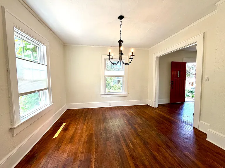 72 Buchanan Ave — Photo 10