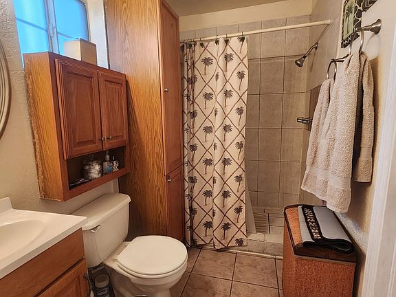 5th image of 3519 Idalia Ave #B