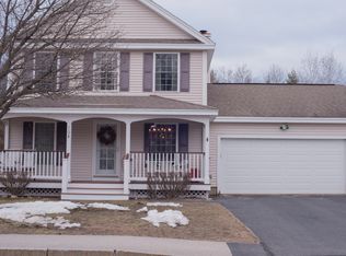 168 Pasture Dr, Manchester, NH 03102